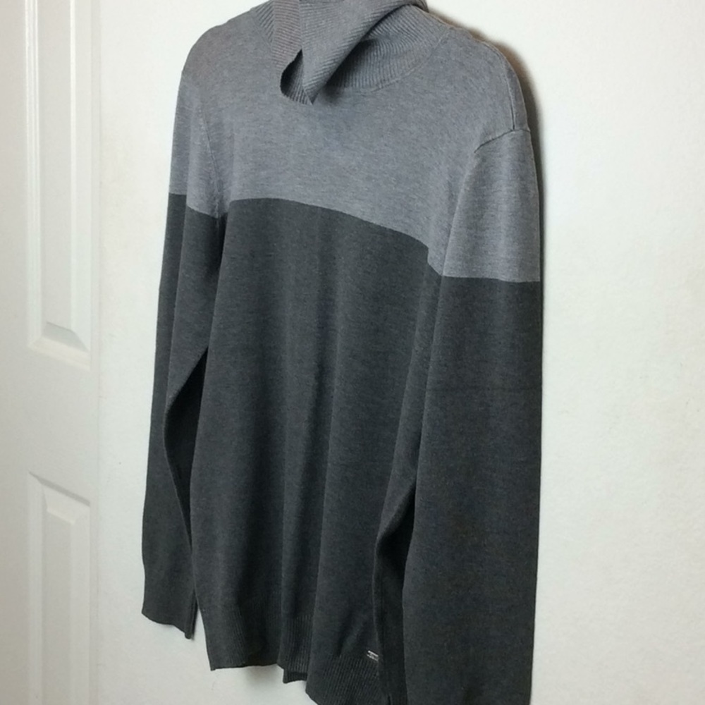 Calvin Klein Womens Turtleneck Sweater Grey on Grey Sz Large NWT - Picture 2 of 5